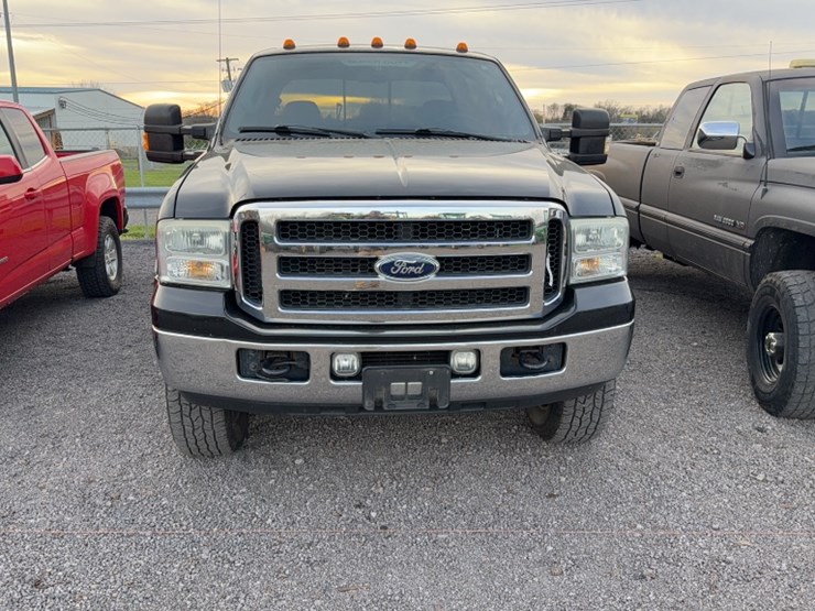 2006-ford-f350-image-2