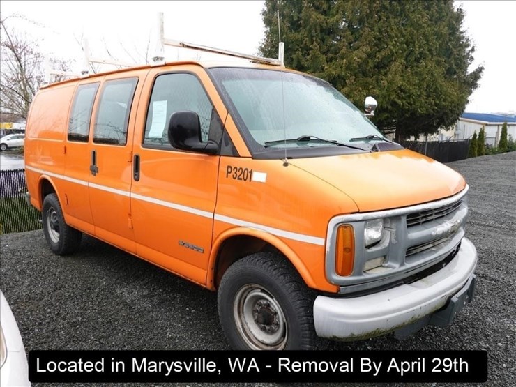 2001-chevrolet-3500-image-10