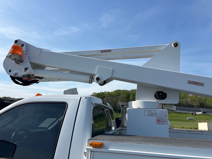 2008-ford-f450-image-9