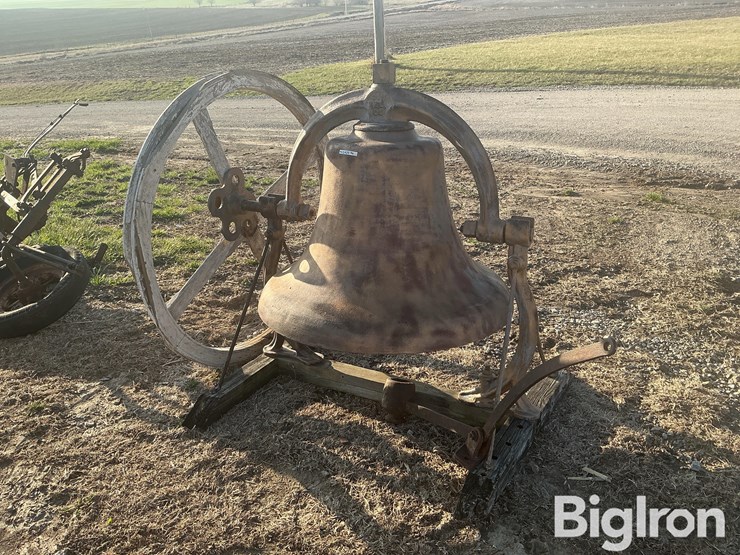 cast-iron-bell-image-1