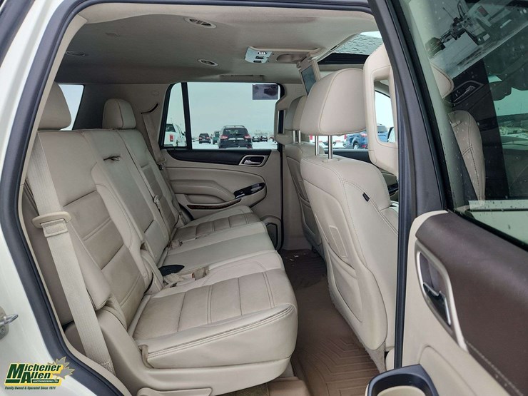 2015-gmc-yukon-denali-image-18