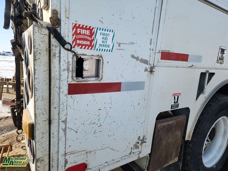 2006-international-durastar-4300-image-70