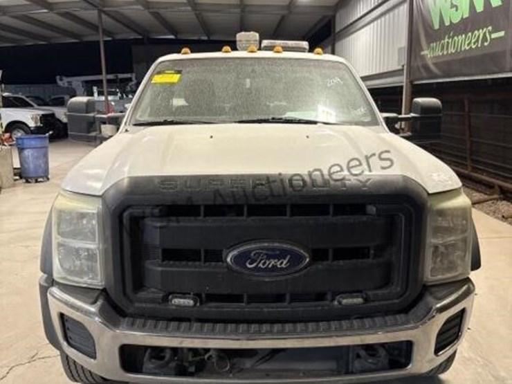 2014-ford-f450-image-3