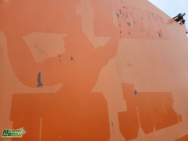 2016-isuzu-npr-image-28