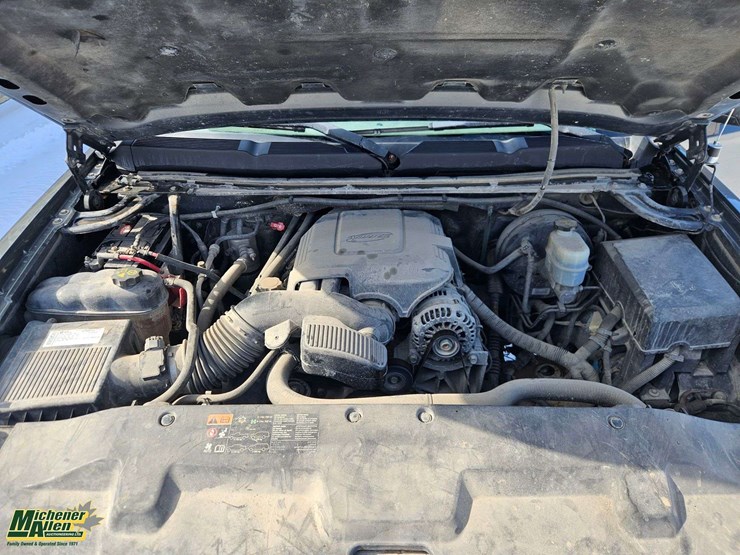 2011-chevrolet-silverado-1500-image-23