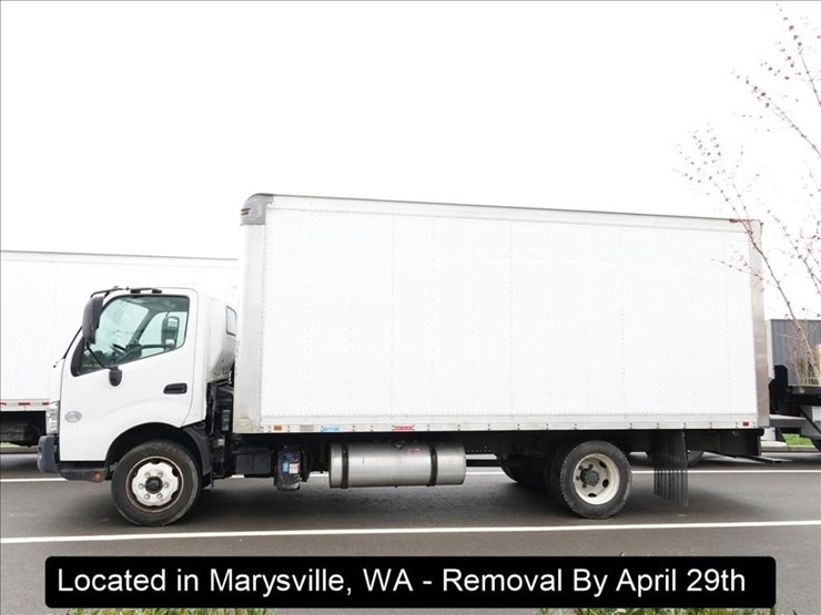 2018-hino-195-image-4