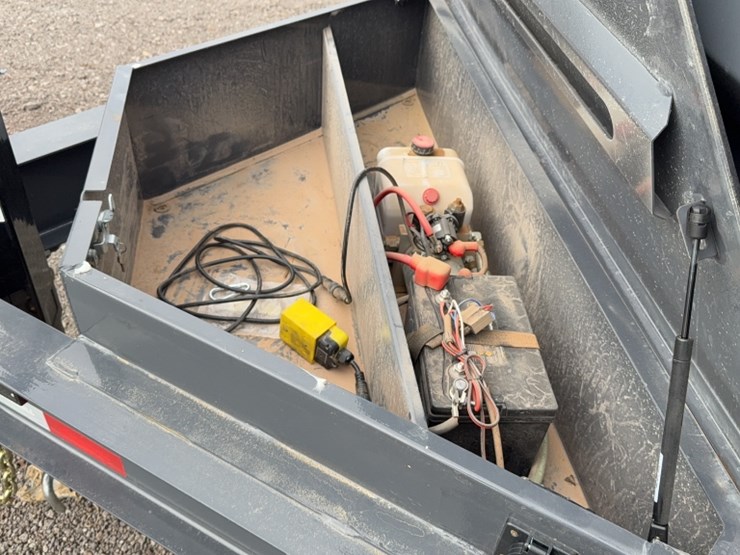 #3000-•-2025-ironbull-16'-bumper-pull-dump-trailer-image-4