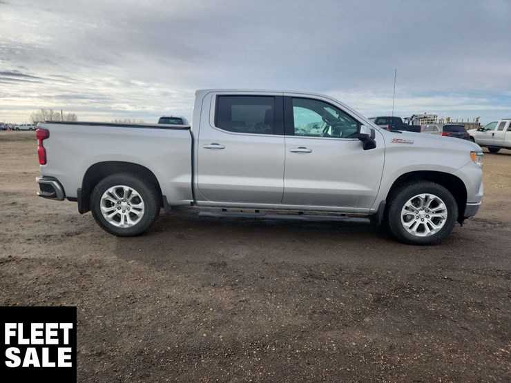 2022-chevrolet-silverado-1500-image-10