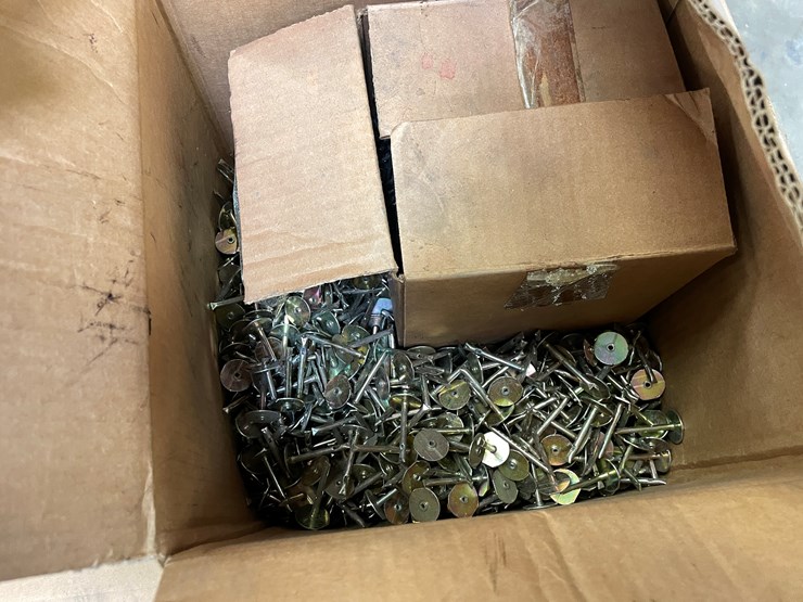 #2547-•-pallet-of-roof-grip-screw-(columbia-heights,-mn)-image-4