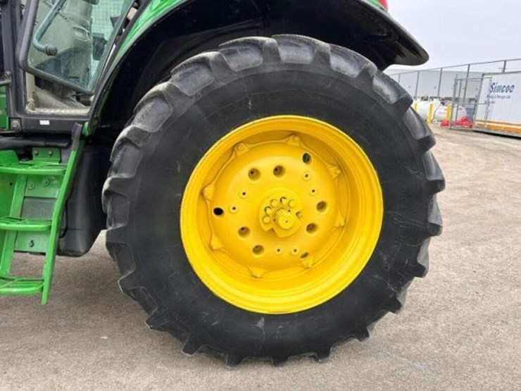 2020-john-deere-6130m-image-54