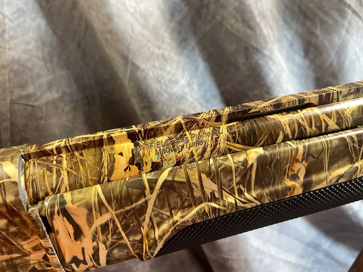 #10093-•-hatfield-sas,-12-ga.-semi-auto-shotgun,-sn:-12a23-001676-image-7