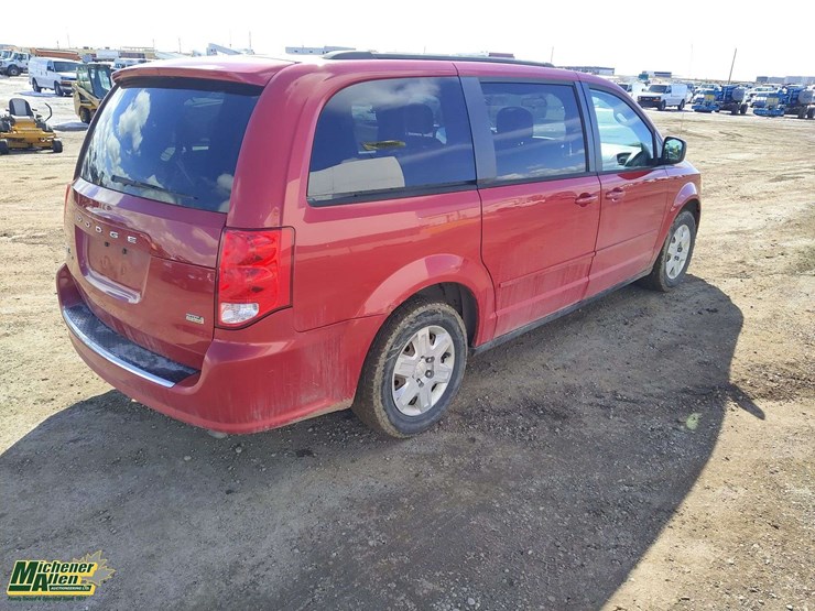 2013-dodge-grand-caravan-se-image-6