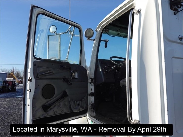 2008-western-star-4900sa-image-11