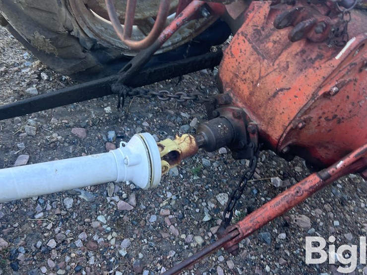 1951-ford-8n-image-18