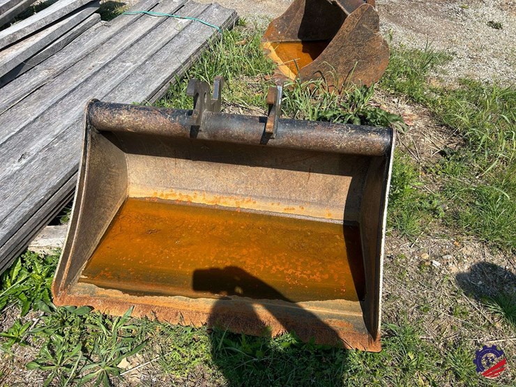 2021-deere-60g-image-64