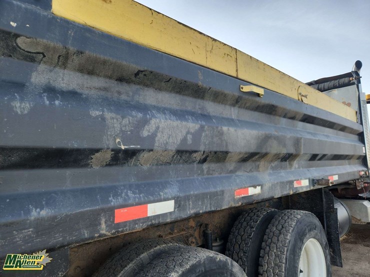 2006-international-workstar-7500-image-37