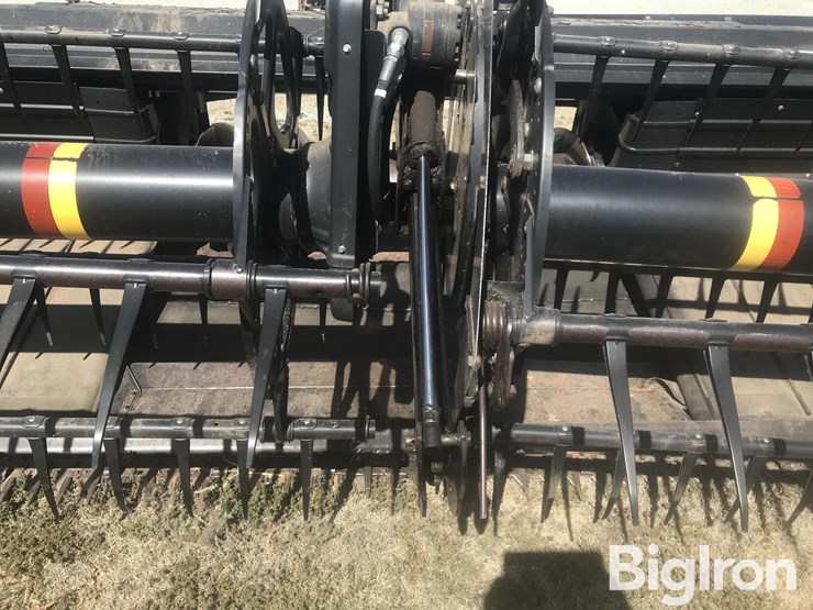 2011-case-ih-2152-image-14