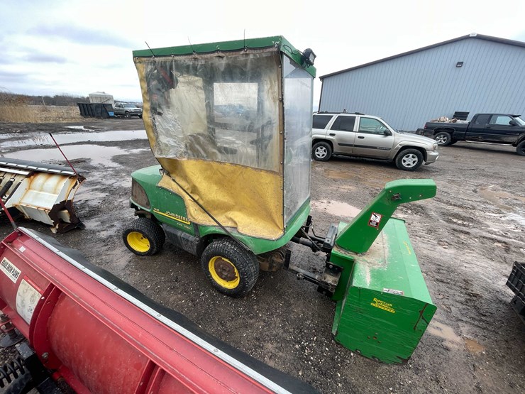 john-deere-1445-image-4