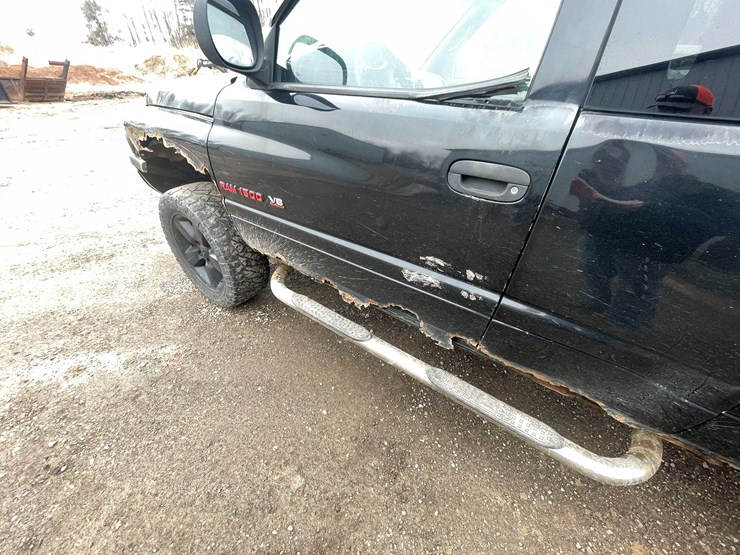 #204-•-1998-dodge-ram-truck-(has-wi-title)-(denmark,-wi)-image-13