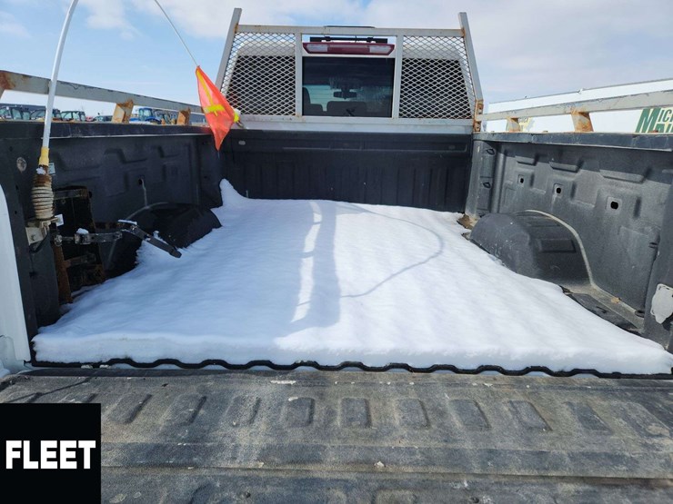 2021-gmc-sierra-2500hd-image-16