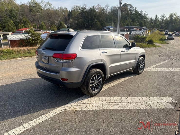 2018-jeep-grand-cherokee-image-4