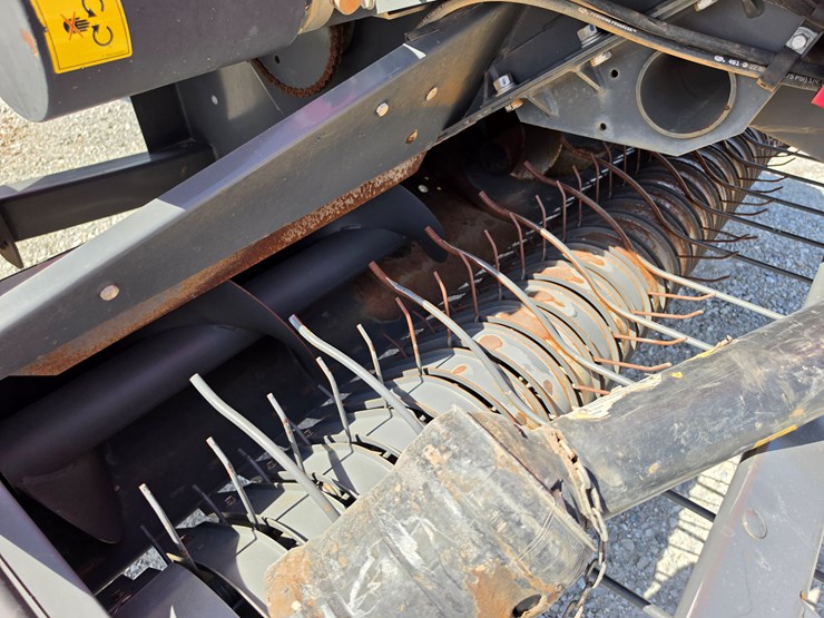 2021-massey-ferguson-1840-image-4