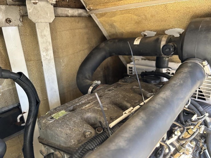 2003-multiquip-dca25usi-image-22