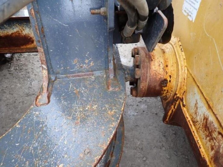 2018-deere-450k-image-33