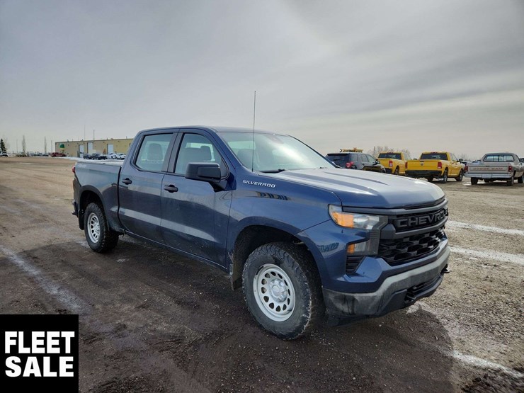 2022-chevrolet-silverado-1500-image-2