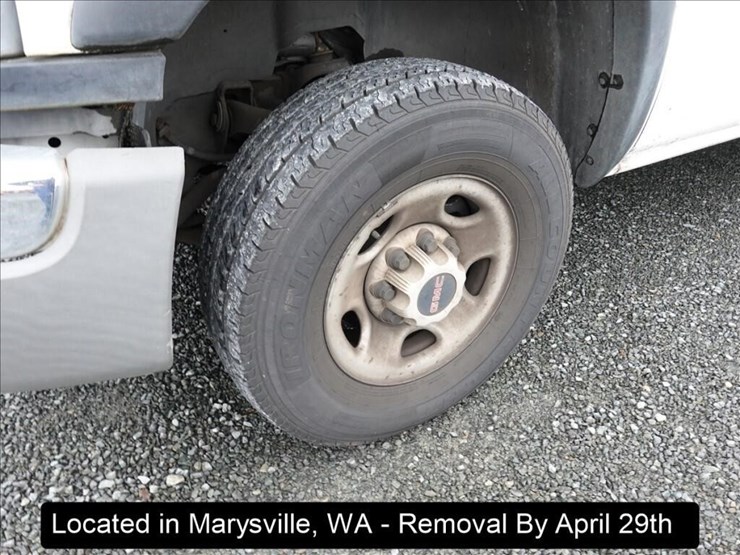 2006-gmc-2500-image-11