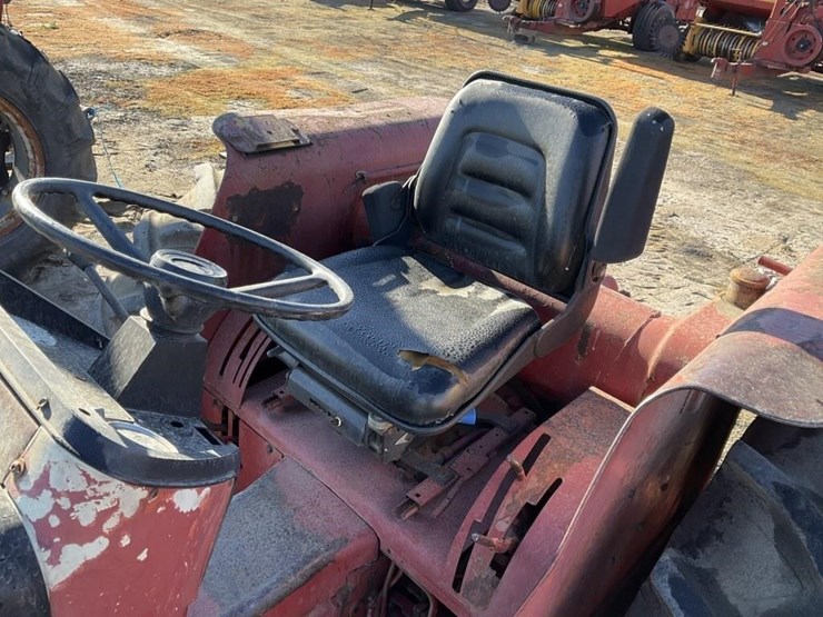 case-ih-585-image-15