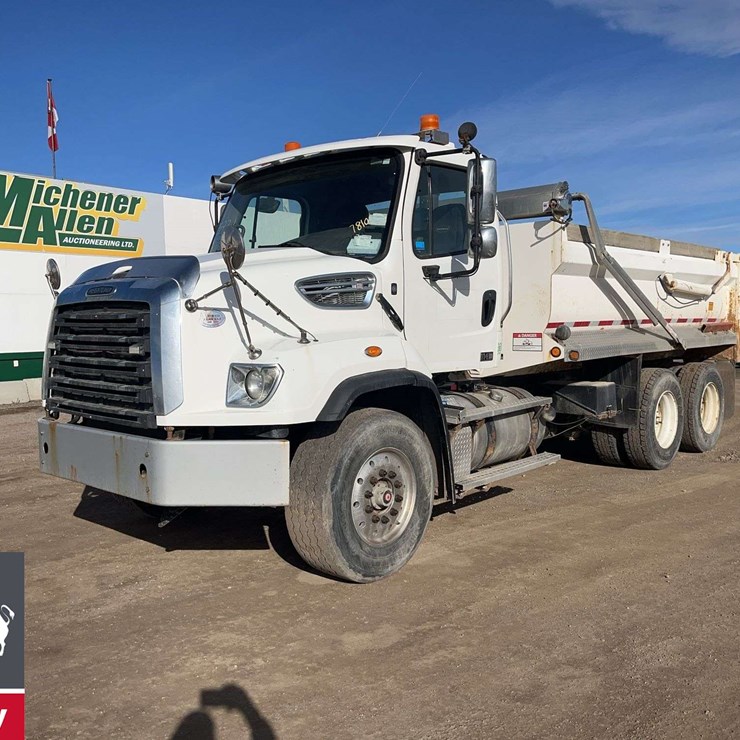 2016 FREIGHTLINER 114SD