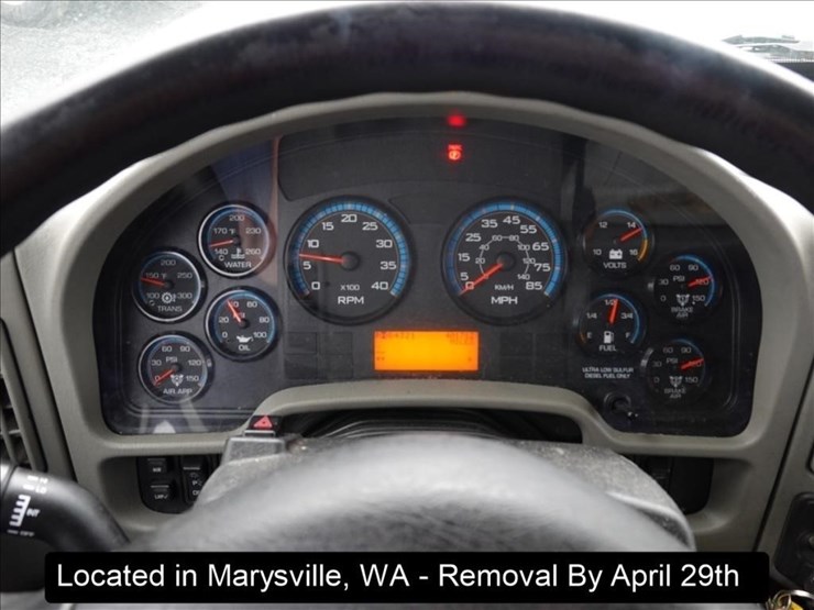 2008-international-7400-image-33