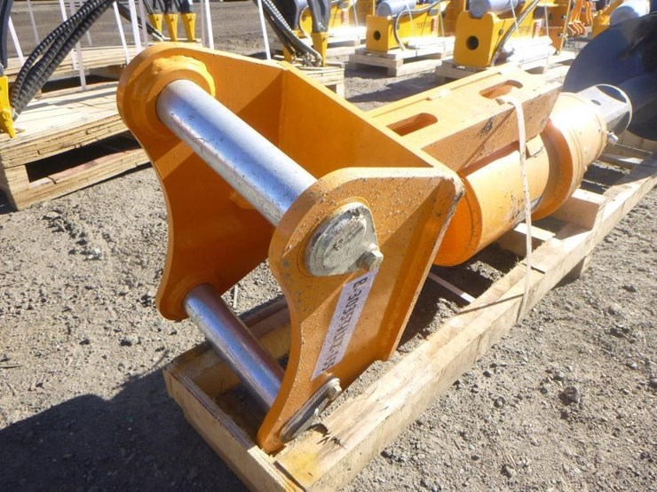 caterpillar-305-image-5