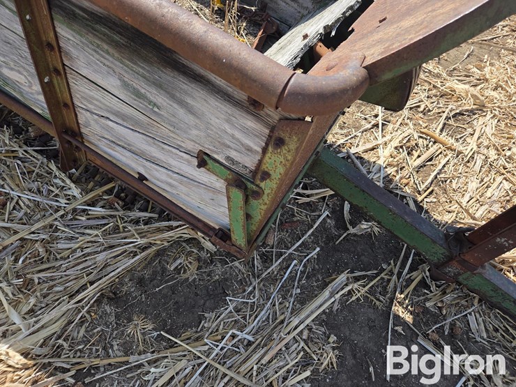 john-deere-manure-spreader-image-18