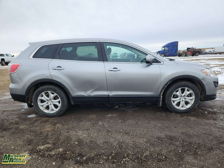 2012-mazda-cx9-image-7