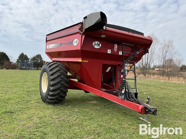 2012-j&m-525-image-3