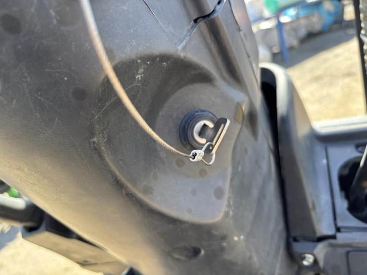 2007-nissan-mcp1f2a25lv-image-22