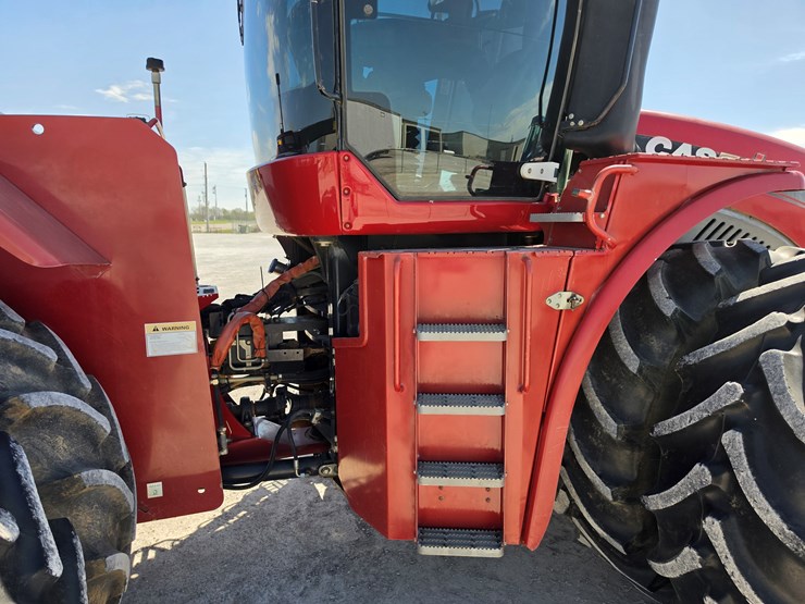 2014-case-ih-steiger-370-image-18