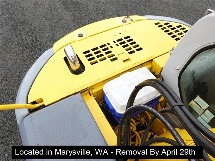 1999-kobelco-sk135sr-lc-image-8