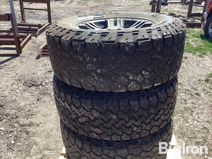 dodge-ram-2500-image-16