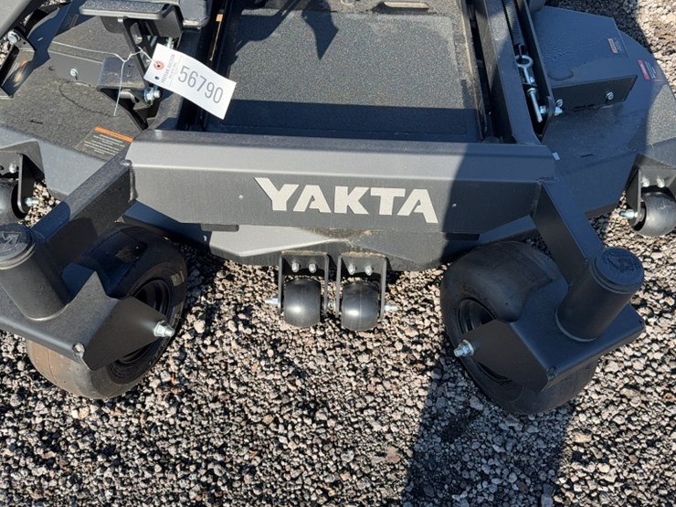 #4036-•-yakta-yxr-320-zero-turn-mower-image-4