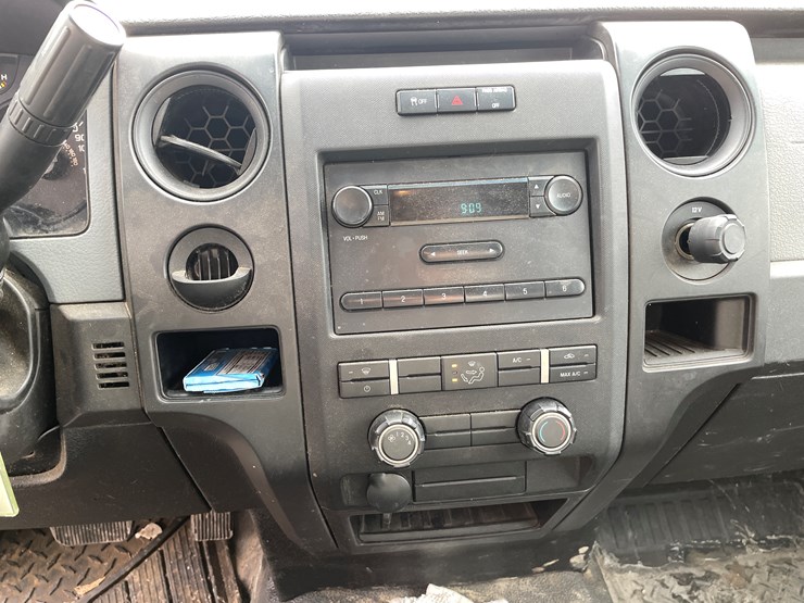 2014-ford-f150-image-22