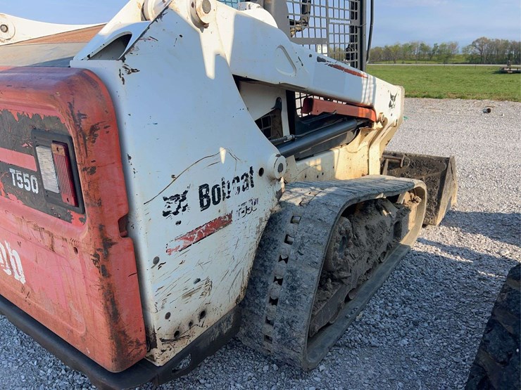 bobcat-t550-image-7