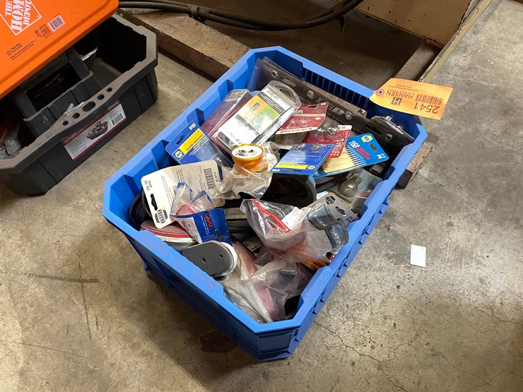 #2541-•-crate-of-trailer-lights-and-wires-(columbia-heights,-mn)-image-1