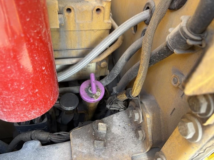 caterpillar-143h-image-62