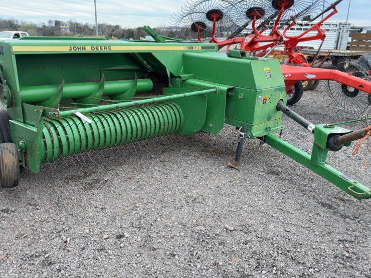 john-deere-328-image-2