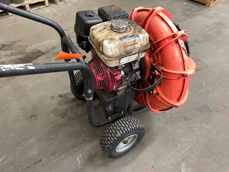#2533-•-billy-goat-walk-behind-blower-(columbia-heights,-mn)-image-6