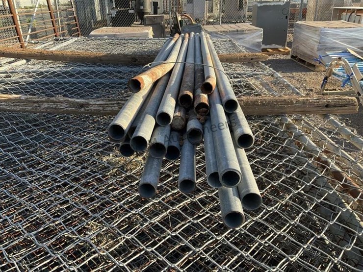 stack-of-portable-site-fencing-image-6