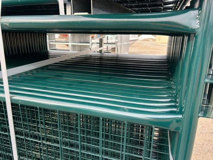 qty-of-(56)-10-ft-powder-coated-sheep-corral-panel-image-10